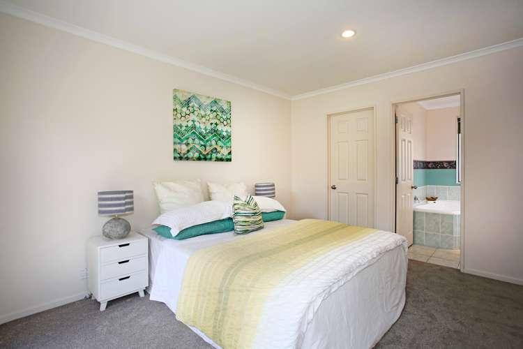 8 Marlon Lane East Tamaki_9