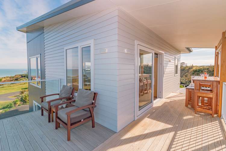 42 Longbeach Drive Castlecliff_3