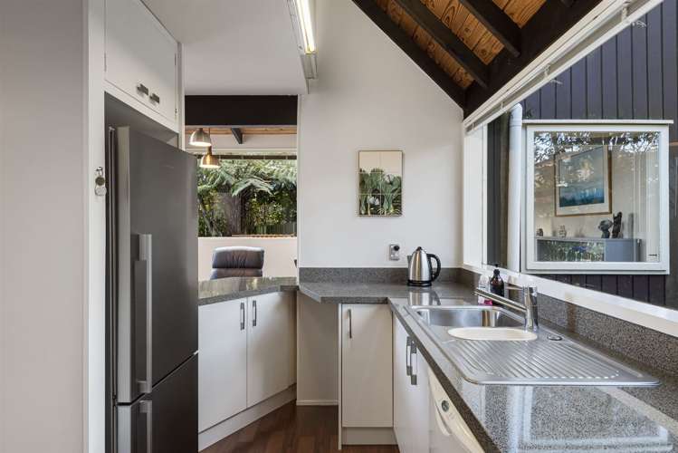 27 Hadfield Street Beach Haven_11