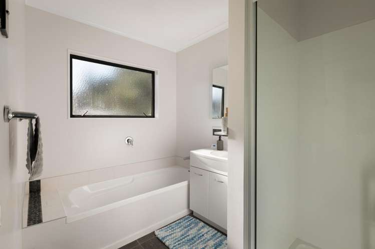 882 Thames Coast Sh25 Road Te Mata_14