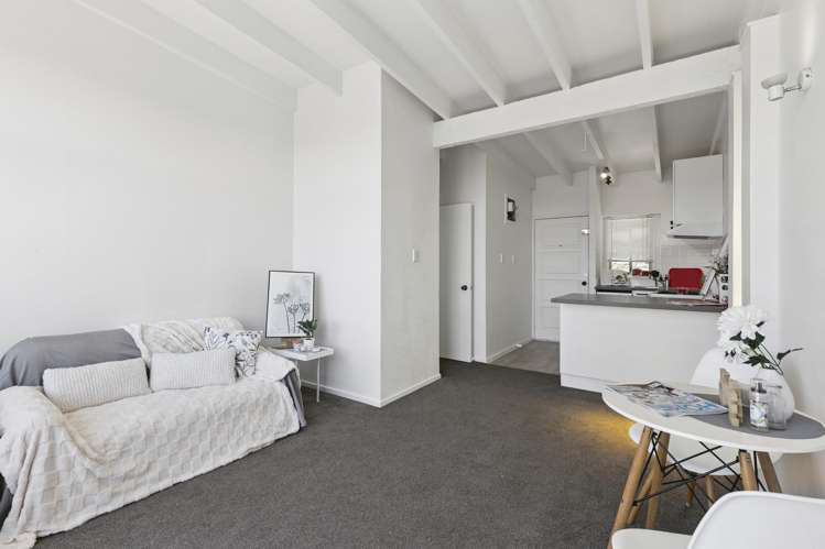 1/17 Wrights Hill Road_3