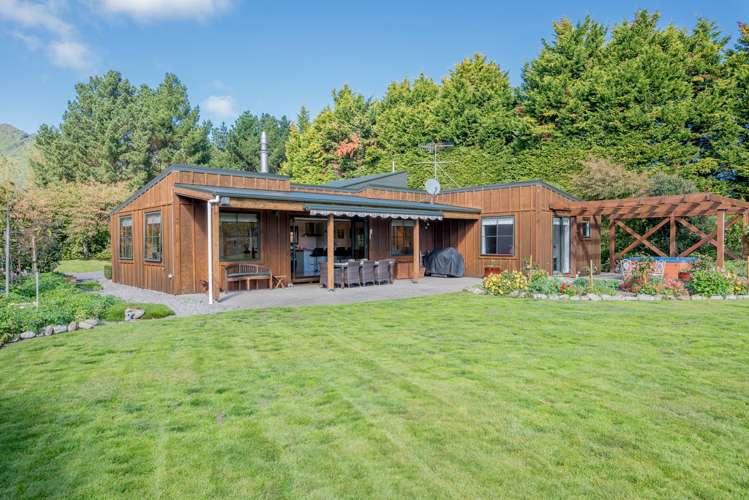 123 Greenhill Road Waikanae_0