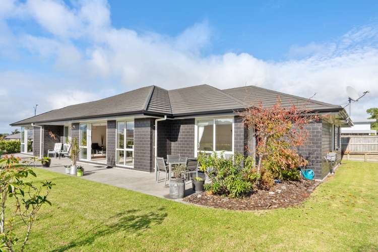 20 Stace Hopper Drive One Tree Point_21