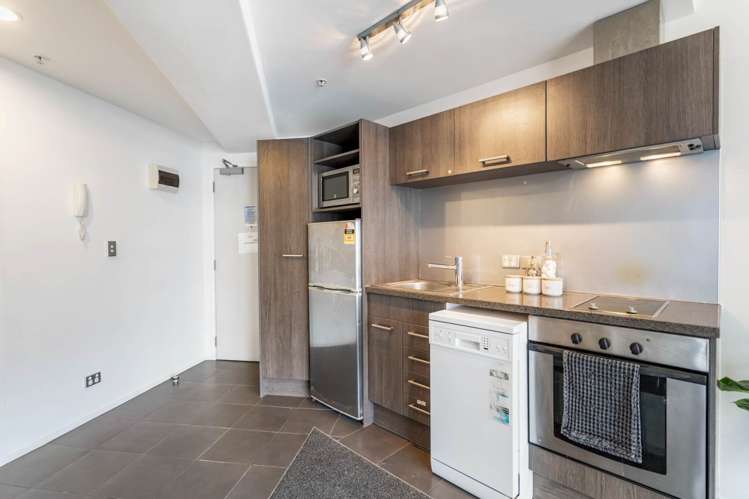 12D/2 White Street City Centre_2