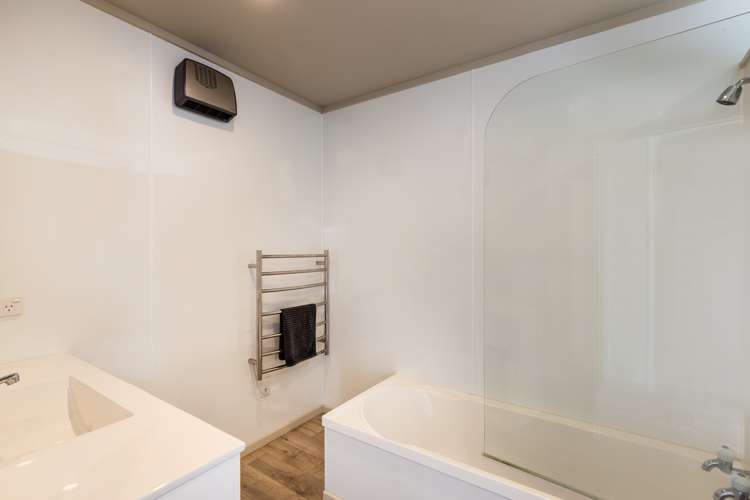 3 Boundary Road Waipahihi_16