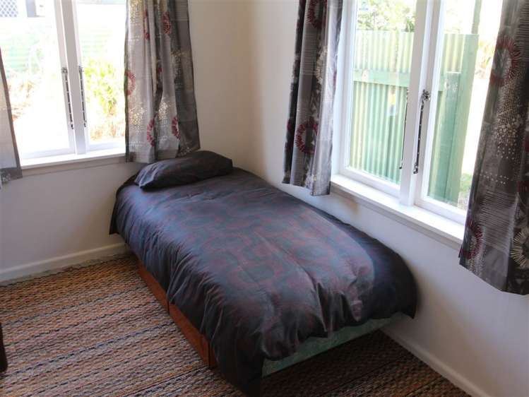 83 Park Avenue Waitarere Beach_10