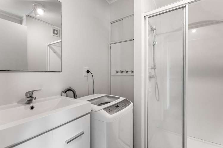 1/9A Esplanade Road 1728_7