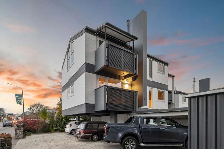 3/63 Papanui Road Merivale_16