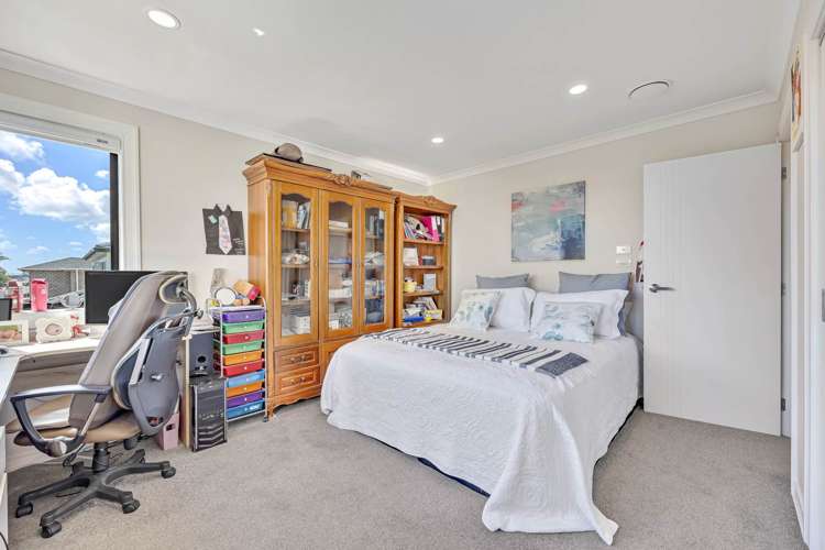 46 Donegal Park Drive Flat Bush_14