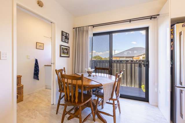 3 Russell Street Otane_4