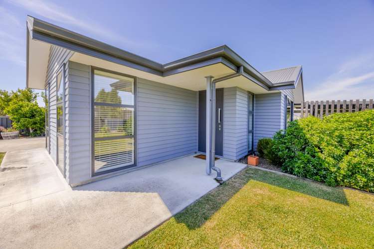 20 Dee Street Otane_27