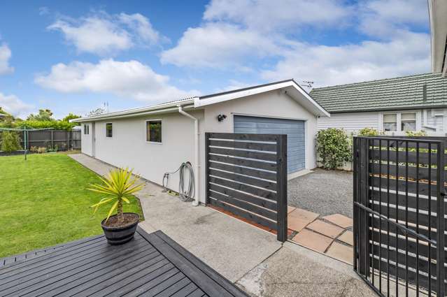 49 Olivine Street Shirley_3