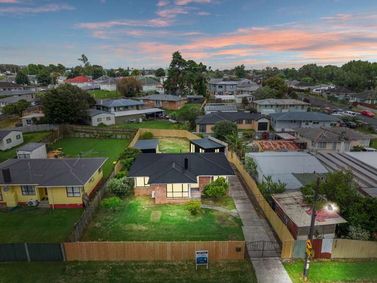 3 Blampied Road Otara_17