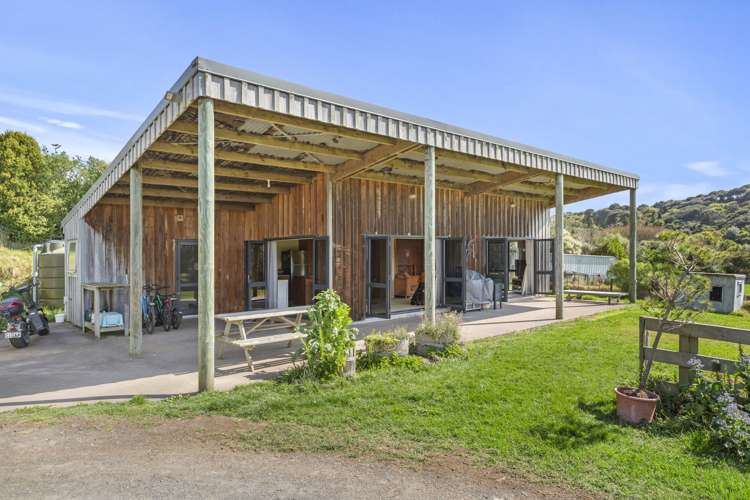 398 Wainui Road Raglan_2