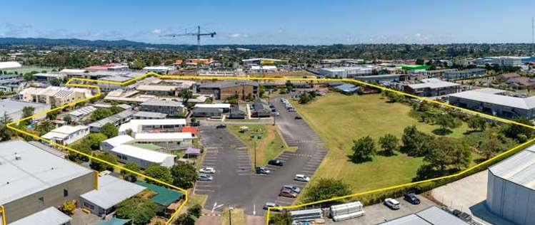 Many options for large West Auckland education property