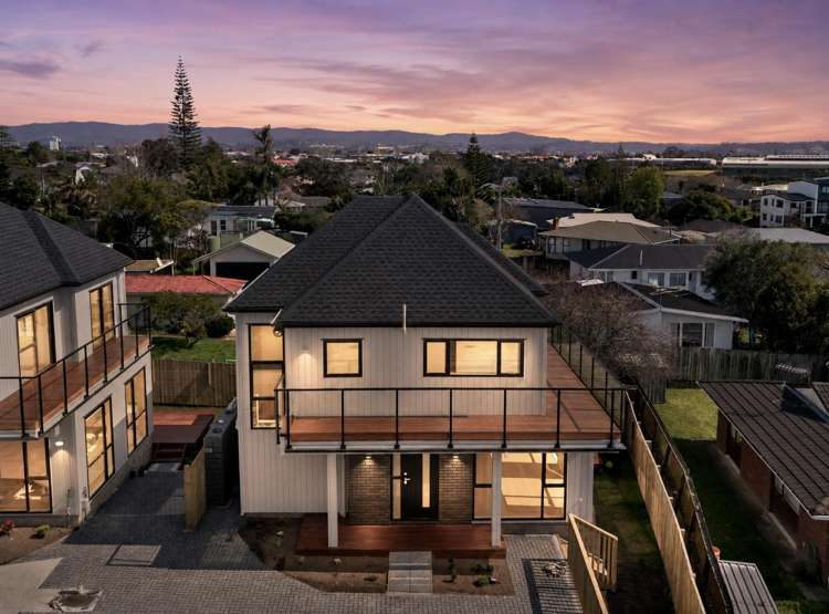 1C Amberley Avenue Te Atatu South_9