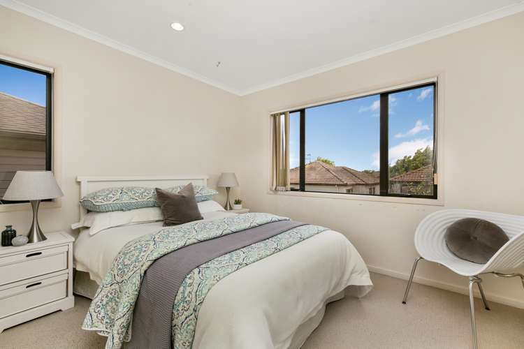 7 Janway Avenue Flat Bush_6