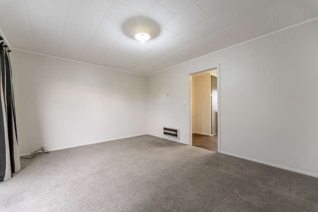 2/164 North Street West End_2