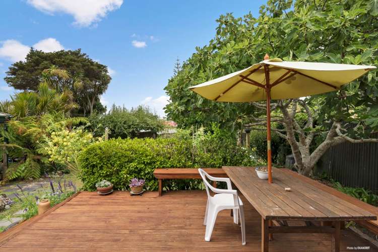 10 Ward Crescent Te Atatu Peninsula_8