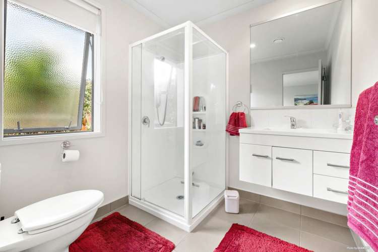 93a Gracechurch Drive Flat Bush_9