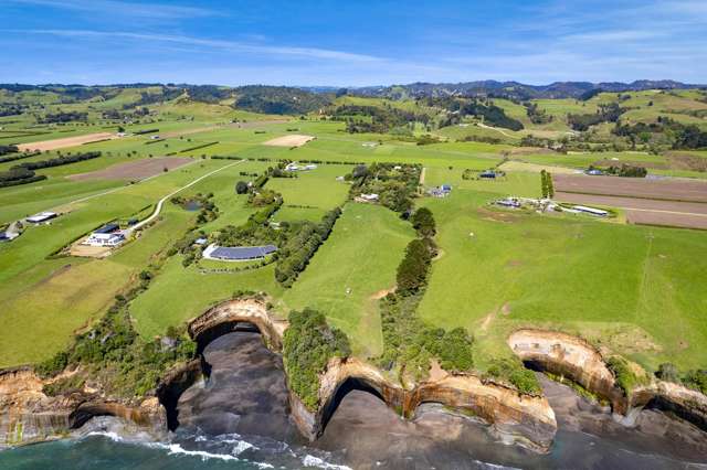 43 Carrs Road Urenui_3