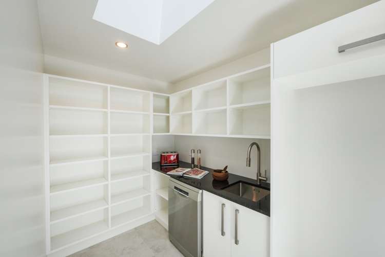 167 Spur Road West Feilding_8