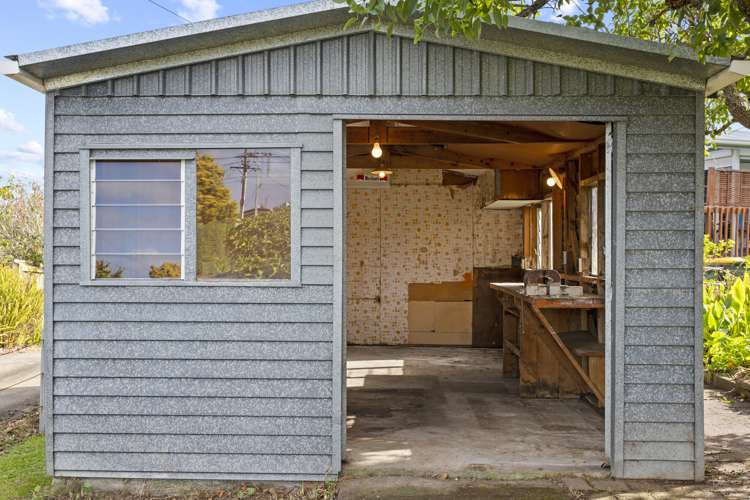 15 Chorley Avenue Massey_17