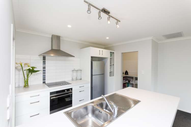 20 La Lena Grove Fitzherbert_7