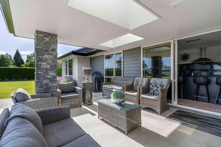 18 Longwood Drive Winton_15