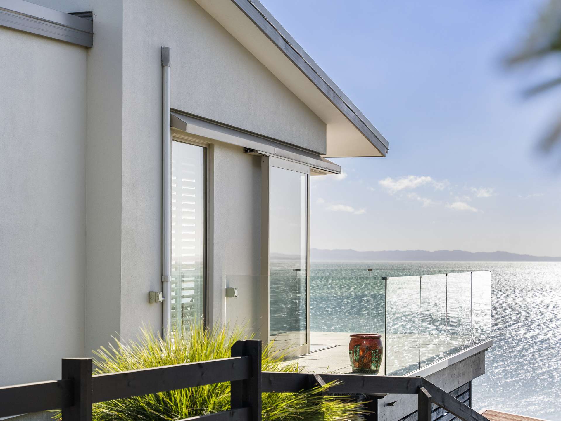 16 Crispe Road Clarks Beach_0