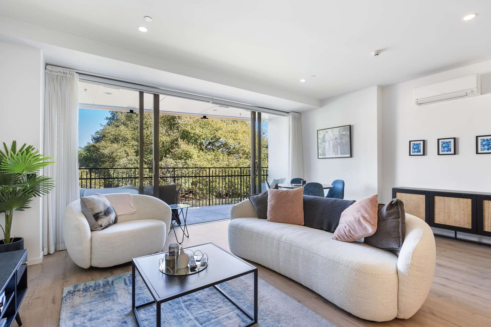 302/6 Dock Street Auckland Central_0