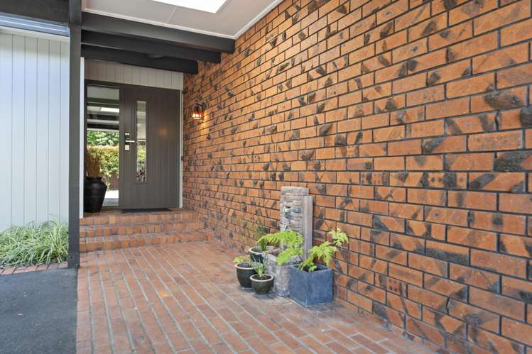 16 Roderick Street Otumoetai_21