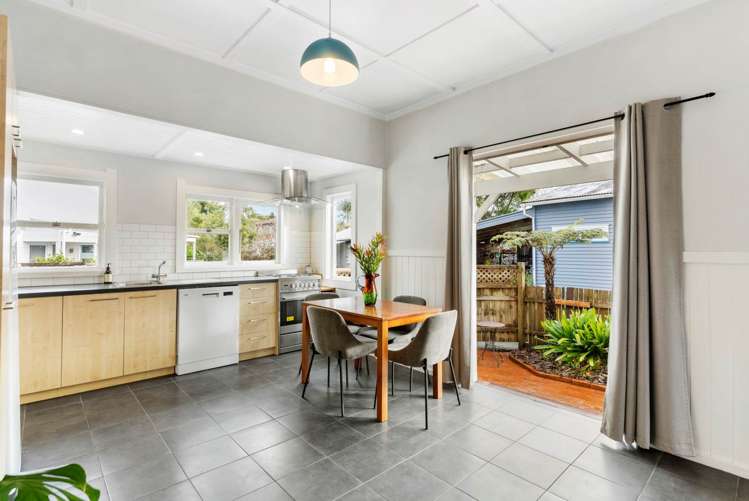 105 Glendale Road Glen Eden_5