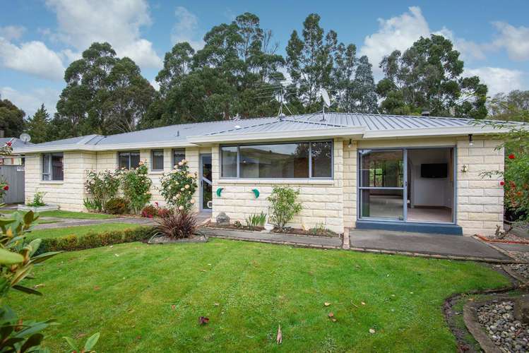 17 Woodland Avenue Mosgiel_23