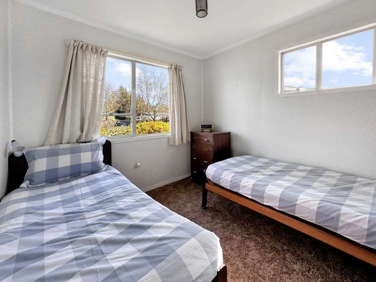 6 Maryburn Road Twizel_17