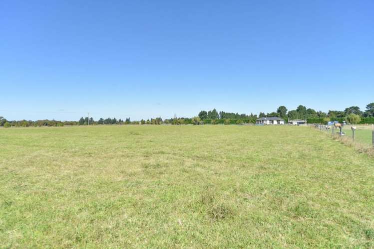 133 Riverside Road Okuku_29