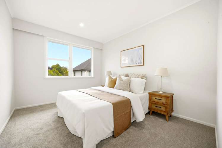 2/52 Glencoe Road Browns Bay_12