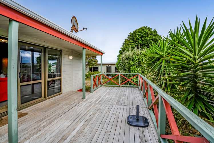 8 Pohutukawa Drive_3