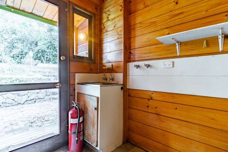 236 Point View Drive East Tamaki Heights_36