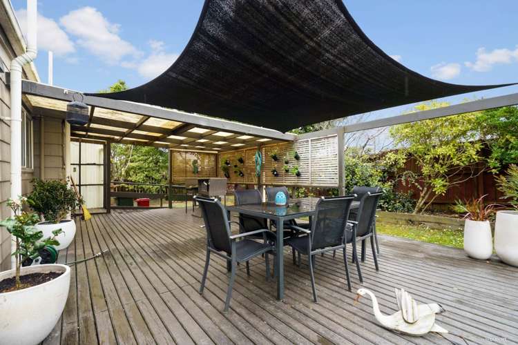 6 Pahi Place West Harbour_19