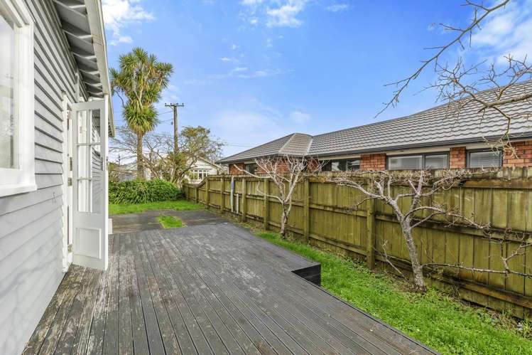 7 Montague Street Alicetown_15