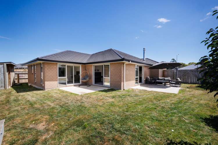 8 Huffington Place Feilding_17