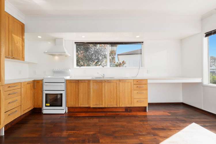 3 Spargo Road Massey_11