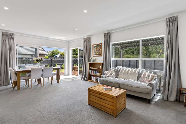 146 Eighth View Avenue Beachlands_15