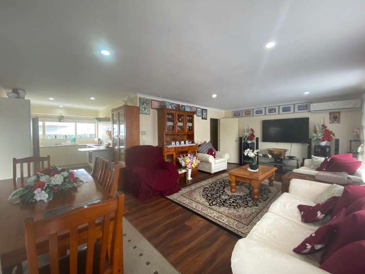 22 Cinnamon Road Mangere_1