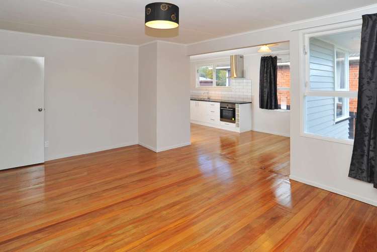 85 Blake Road Mangere East_1