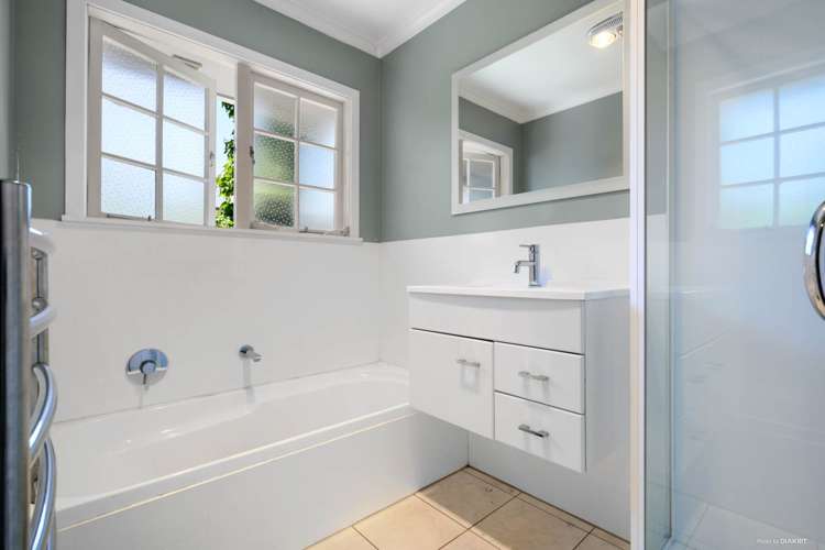 74 Lawrence Crescent Hillpark_13