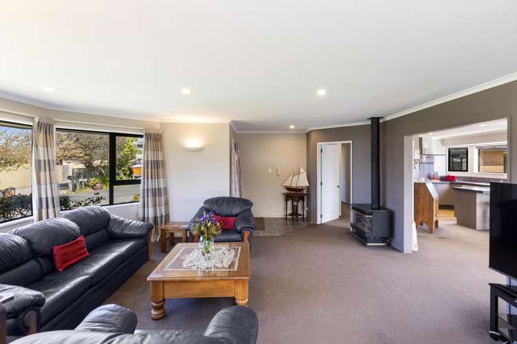 17 Orlando Crescent Waimairi Beach_6