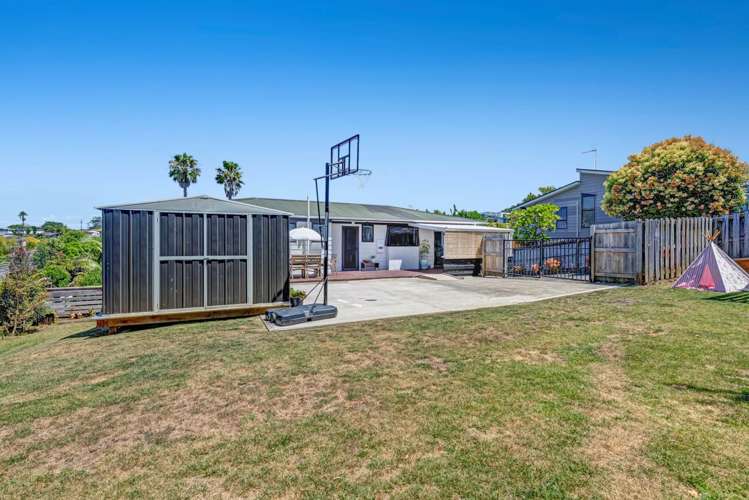 55 Polkinghorne Drive Manly_12