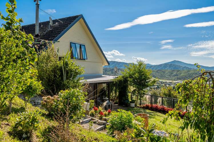 51 Boons Valley Road Waikawa_25